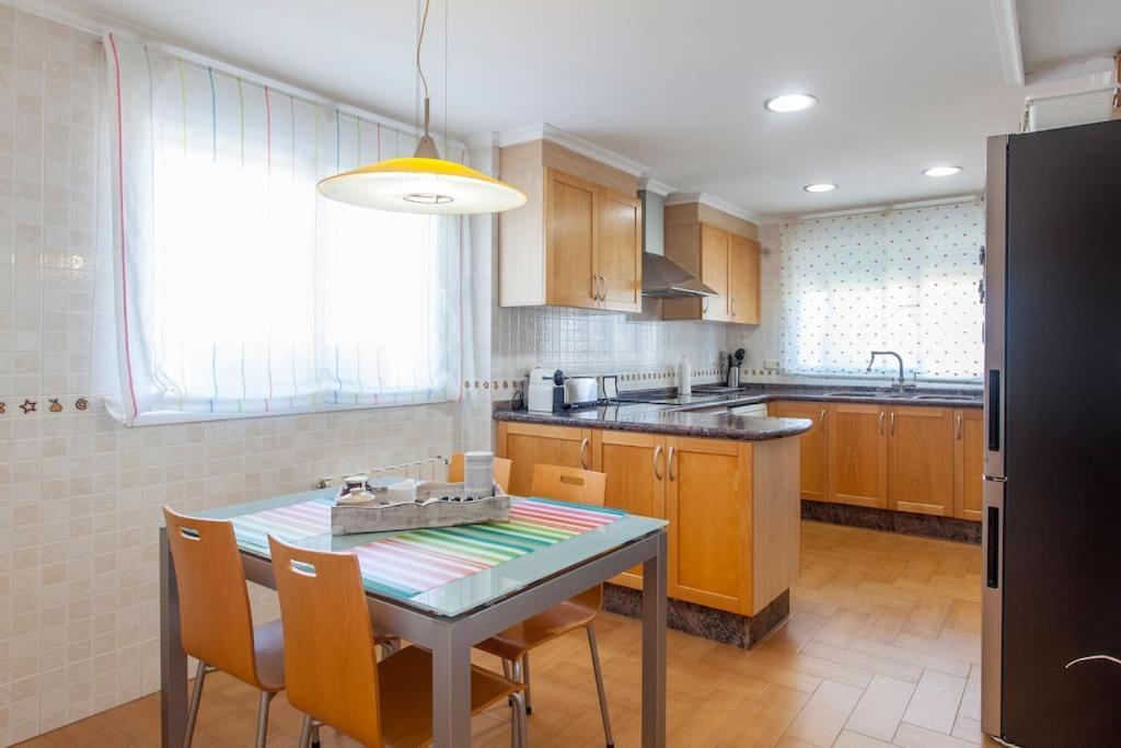 Vila Casa En Valencia, Cerca De Golf, Playas, Moto Gp Exteriér fotografie